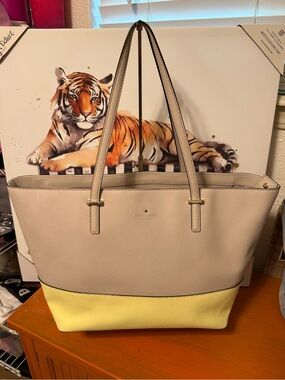 Kate Spade Cedar Street Harmony Tote EUC